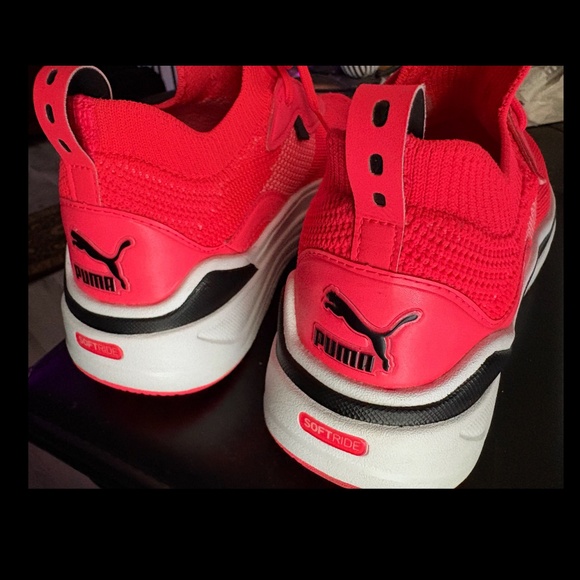 Puma Women's Softride STAKD Sneaker Orchid/Black - Picture 10 of 13